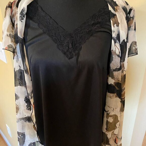 Signature by Larry Levine size PL (petite Large) blouse with built in camisole - Picture 2 of 12